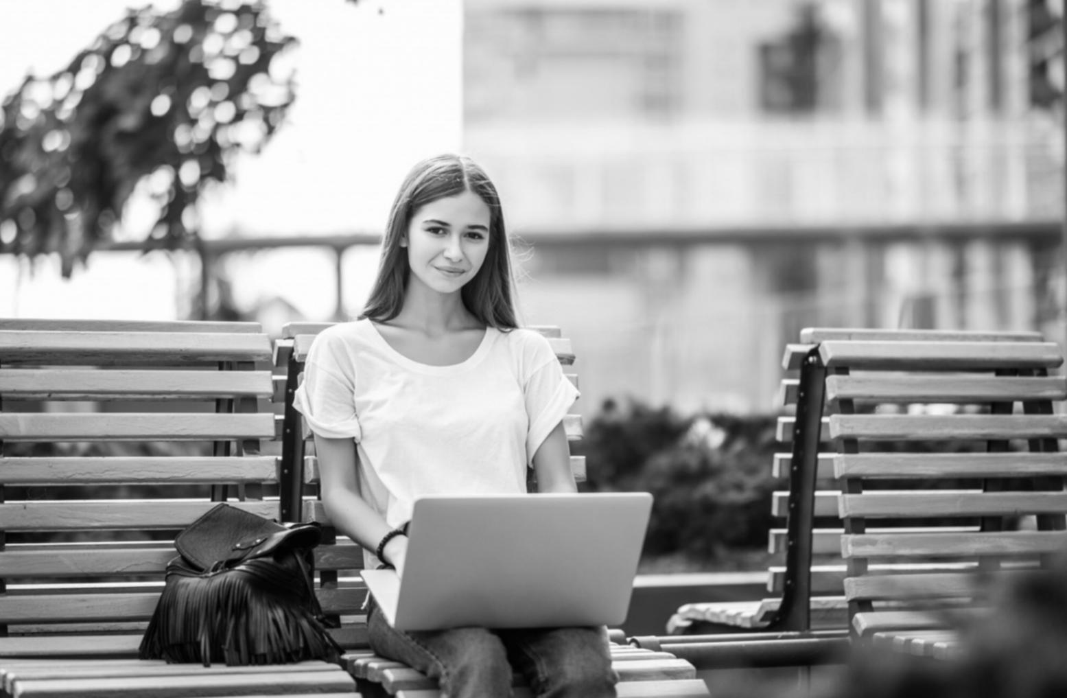 Guía visual de asignación de presupuesto por categorías esenciales